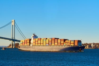 How just-in-time arrivals can reduce shipping emissions