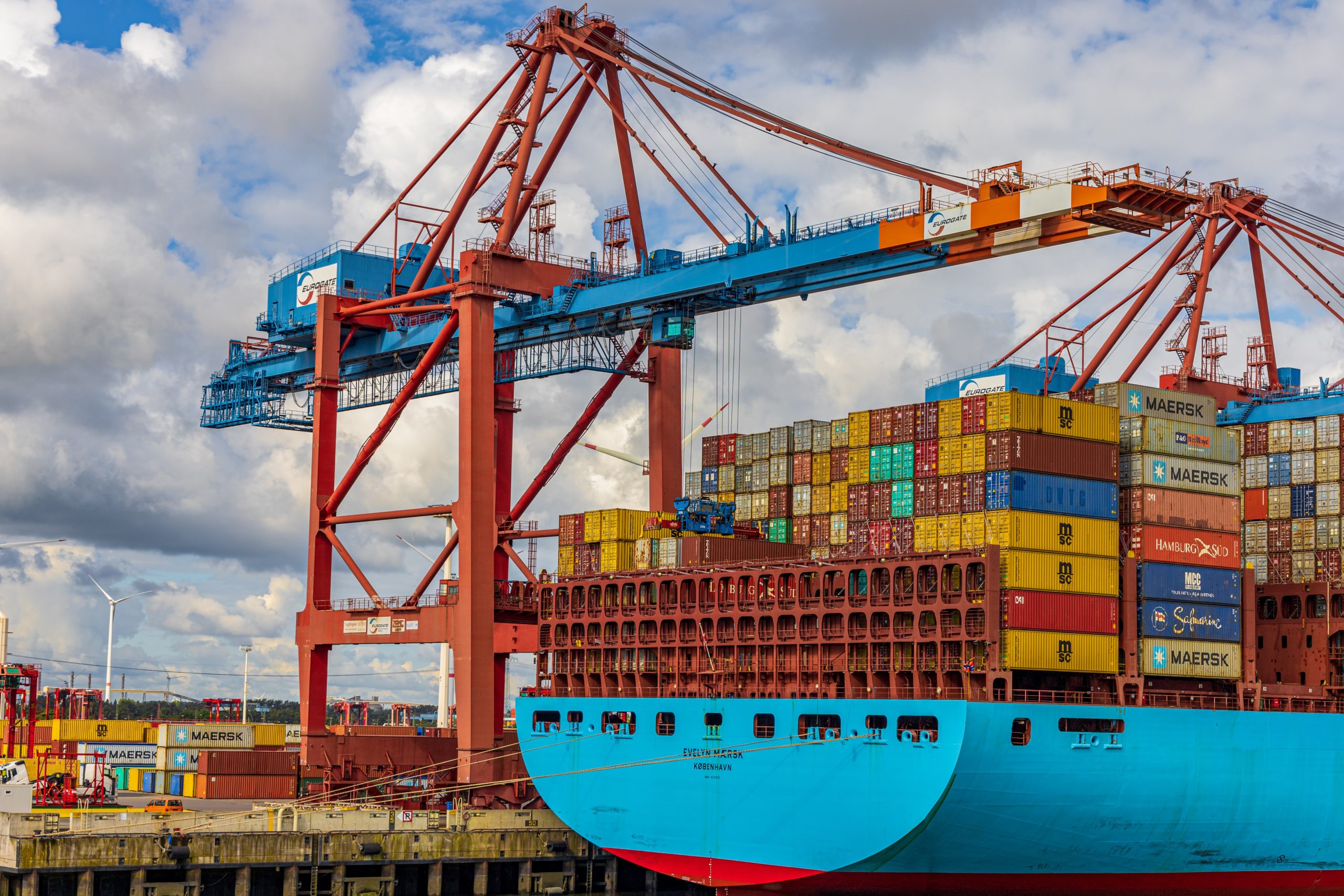 PortXchange results in shorter idle times on departure at APM Terminals Rotterdam